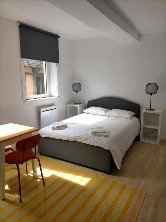 Le 1 St Yves Studios Tréguier Extérieur photo